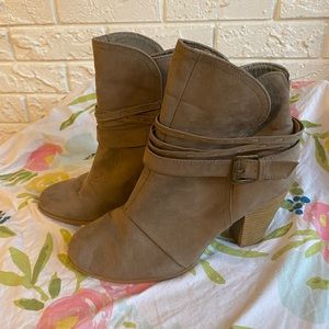 Charlotte Russe Suede Taupe Boot w/inner zipper